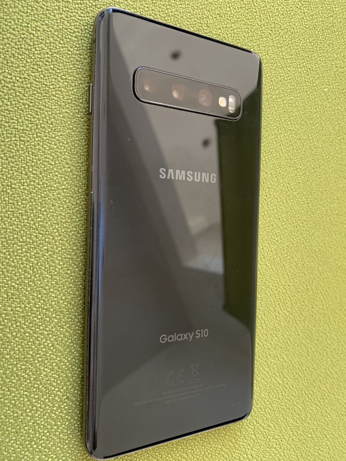 Samsung S10-G973U Cracked Front Screen