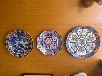 Set of 3 Asian Porcelain Decorative Plates