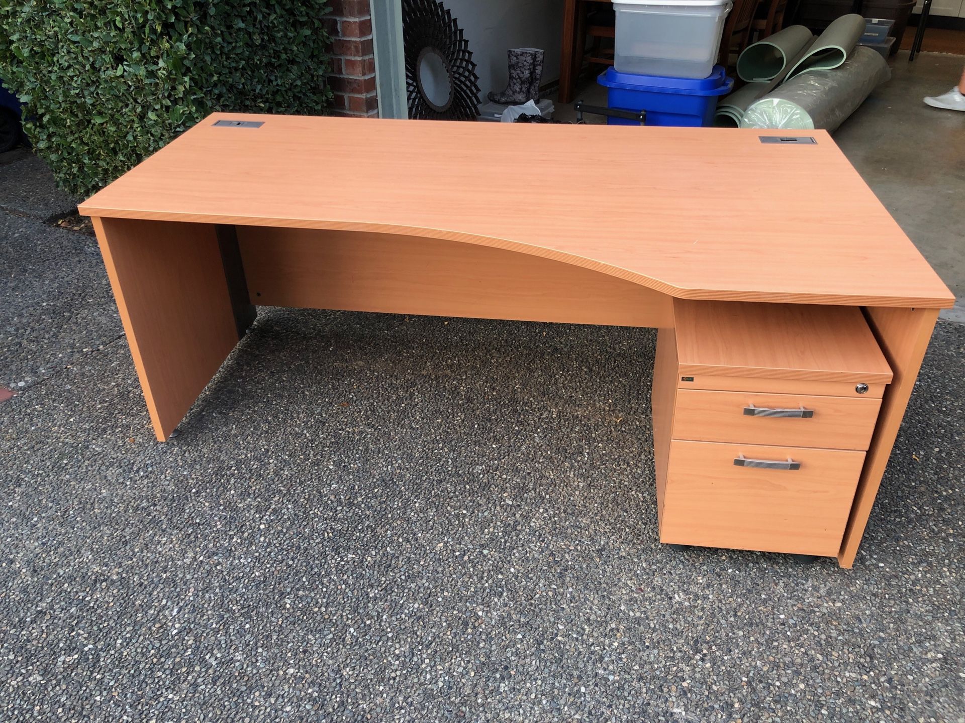 Desk and matching file for Sale in Bellevue, WA OfferUp