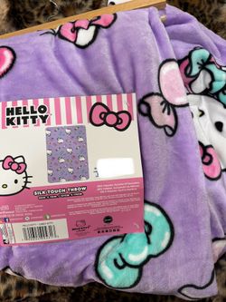 Hello Kitty Candy Blanket 