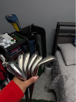 Callaway Edge Irons 6,7,8,9,PW and Srixon ZX5