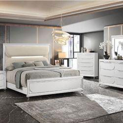 4 Pc Queen Bedroom Set