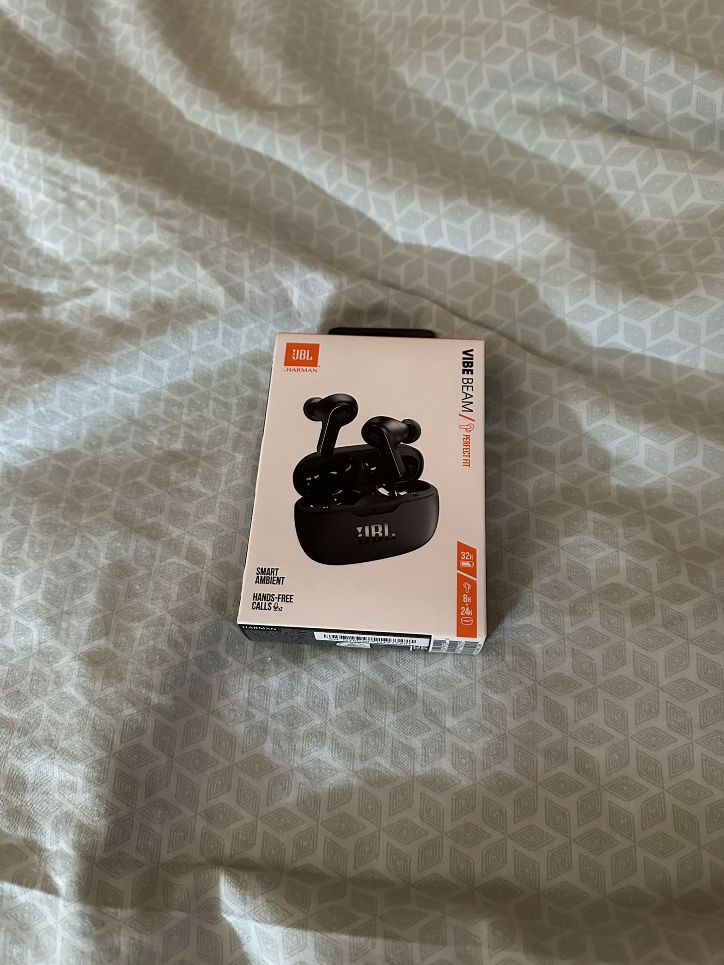 JBL vibe Beam earbuds