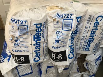 Insulation/Insulacion R-8 for walls/para paredes 2 1/2” thick/grueso/ 16” de ancho/ 96” long/largo🔥🔥🔥cubre 768 sq ft/covers 768sq ft🔥🔥🔥🔥🔥🔥🔥?