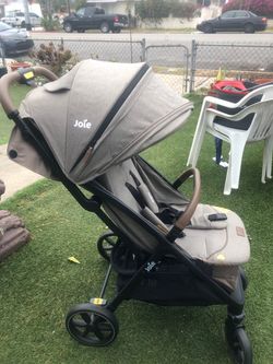 Jolie stroller