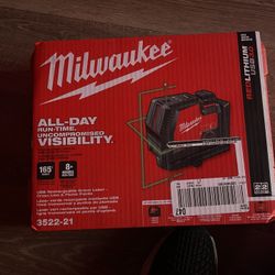 Millwaukee 100f Green Light Plumb Points 