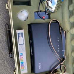 Vintage Camera Polaroid 250