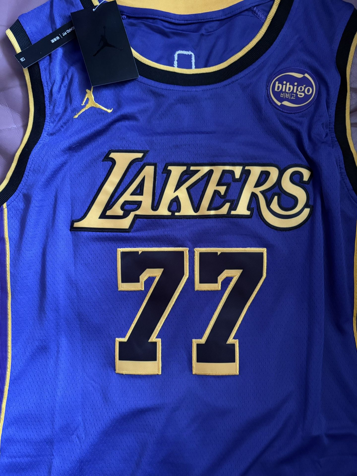 Purple Swingman Lakers Luka Doncic Jersey