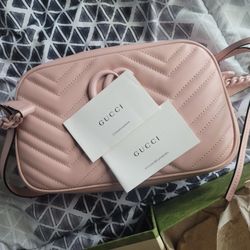 Gucci Marmont Camera Bag 