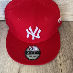 New York Yankees New Era Snapback Hat$35