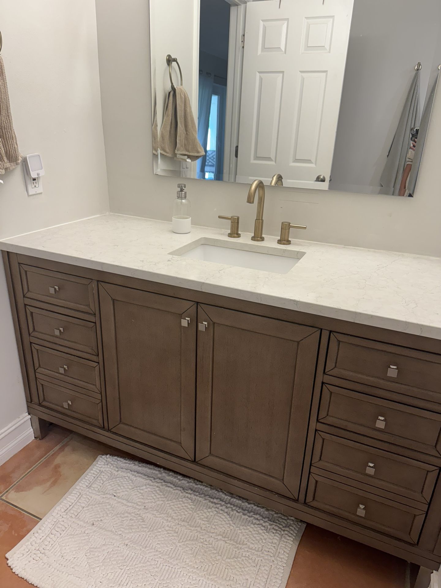James Martin Vanities Chicago 60 in. W