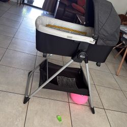 GRACO Bassinet With Stand