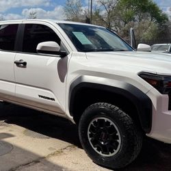 2024 TOYOTA-TACOMA TRD 4X4