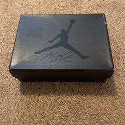 Jordan 4 Retro Black Cat (2020)