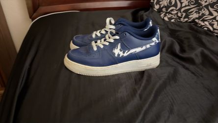 Air Force ones size 7