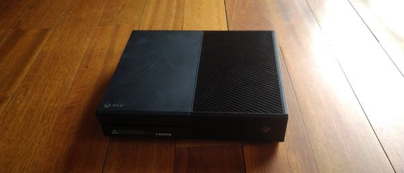 1TB Elite Xbox One Console