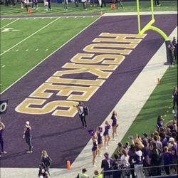 Husky vs Illinois Saturday 25th