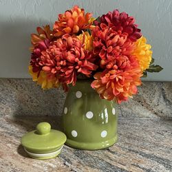 Adorable Cookie Jar / Vase
