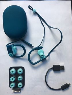 Power Beats 3 - never used Beats by Dre Headphones