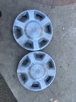 Toyota Tacoma hubcaps