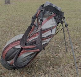 Nike 6-Way Golf Stand Bag featuring a classic red, grey, and black color scheme