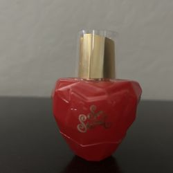 Lolita Lempicka Perfume