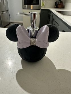 Minnie Soap Dispenser 