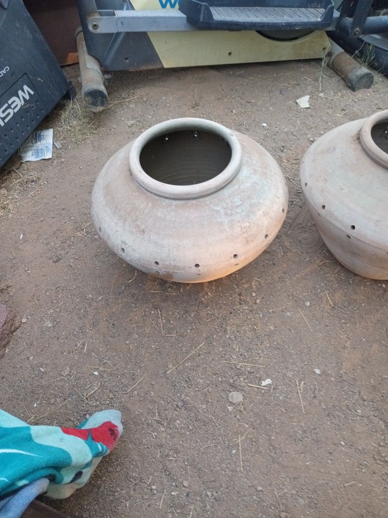 Old Vase/Pot