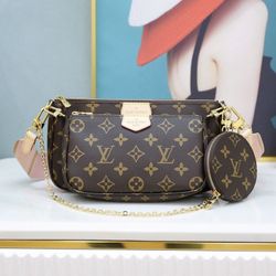 🎀 Authentic Louis Vuitton Light Pink Monogram Multi Pochette – Brand New 🎀