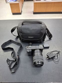 Sony Alpha 6400 SLR Camera