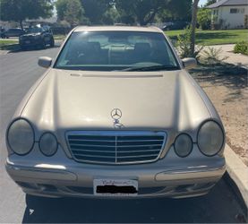2000 Mercedes-Benz E-Class