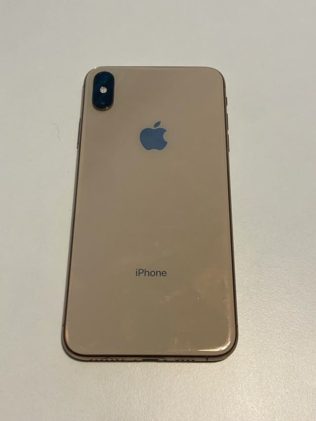 Rose gold iPhone Xs Max, 64 gb
