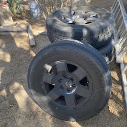 Toyota Wheels + Tires FJ  4Runner  Pickups  17”