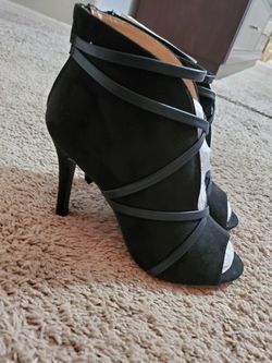New Black Journee Collection Heels (Open Box, Never Used)