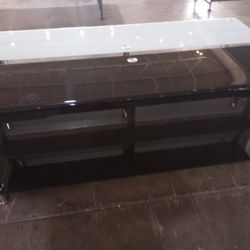 Black Glossy Tv Stand 