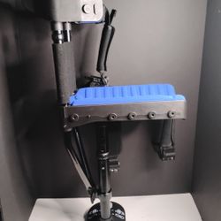 Knee Crutch