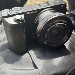 SONY A6500 w/ Lens 