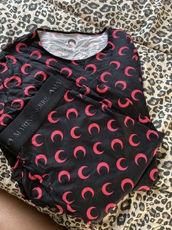 Marnie Serre moon outfit.