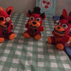 Fnaf Plushies 