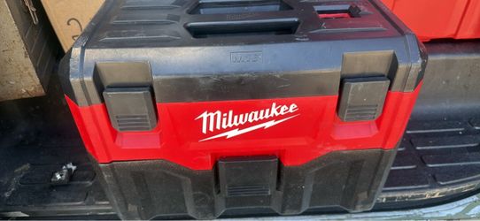 M18 Vacuum Milwaukee