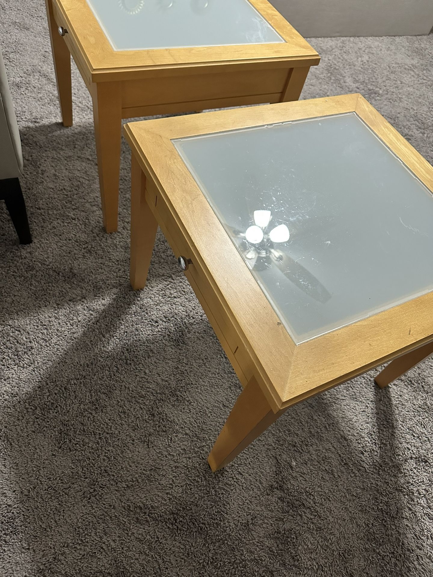 2 End Tables