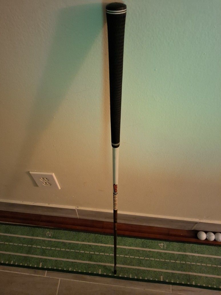 Graphite Design Tour AD IZ (FLEX -X) Driver Or Mini Driver