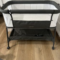 Bassinet 