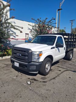 2012 F350 6.2L Gas Engi e