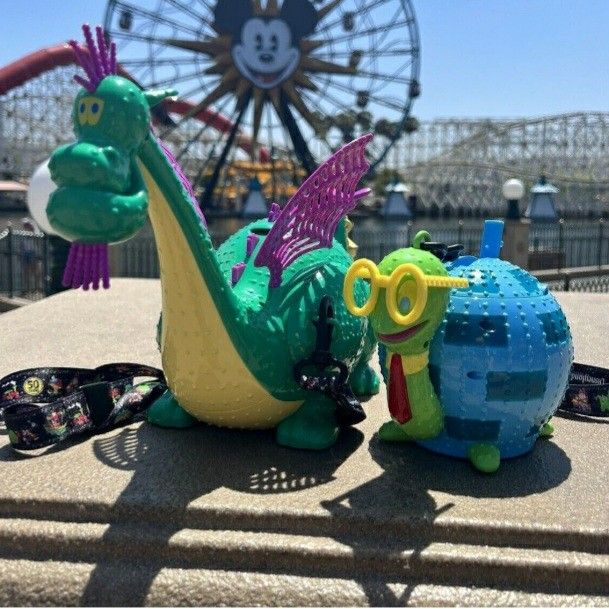 Electric Parade Cup & Popcorn Holder