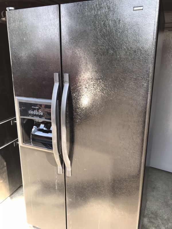 Kenmore black sidebyside refrigerator with water and ice maker