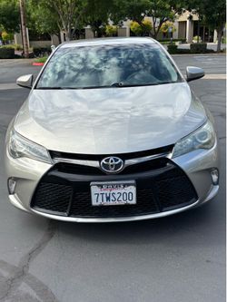 Toyota Camry 2016