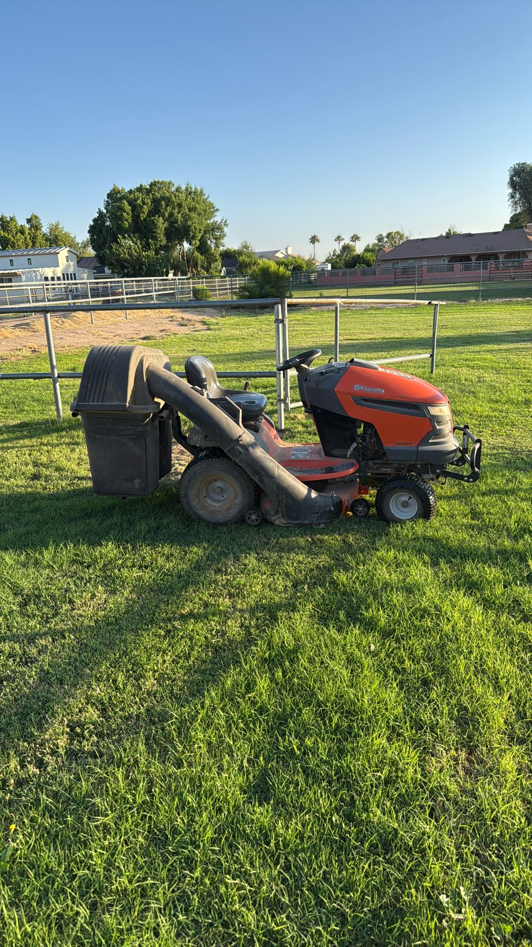 Husqvarna Riding Lawn mower