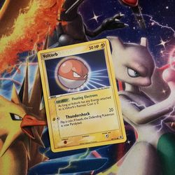 Pokémon Voltorb Firered & Leafgreen card 2004
