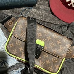 Authentic Louis Vuitton Waist bag (negotiable)